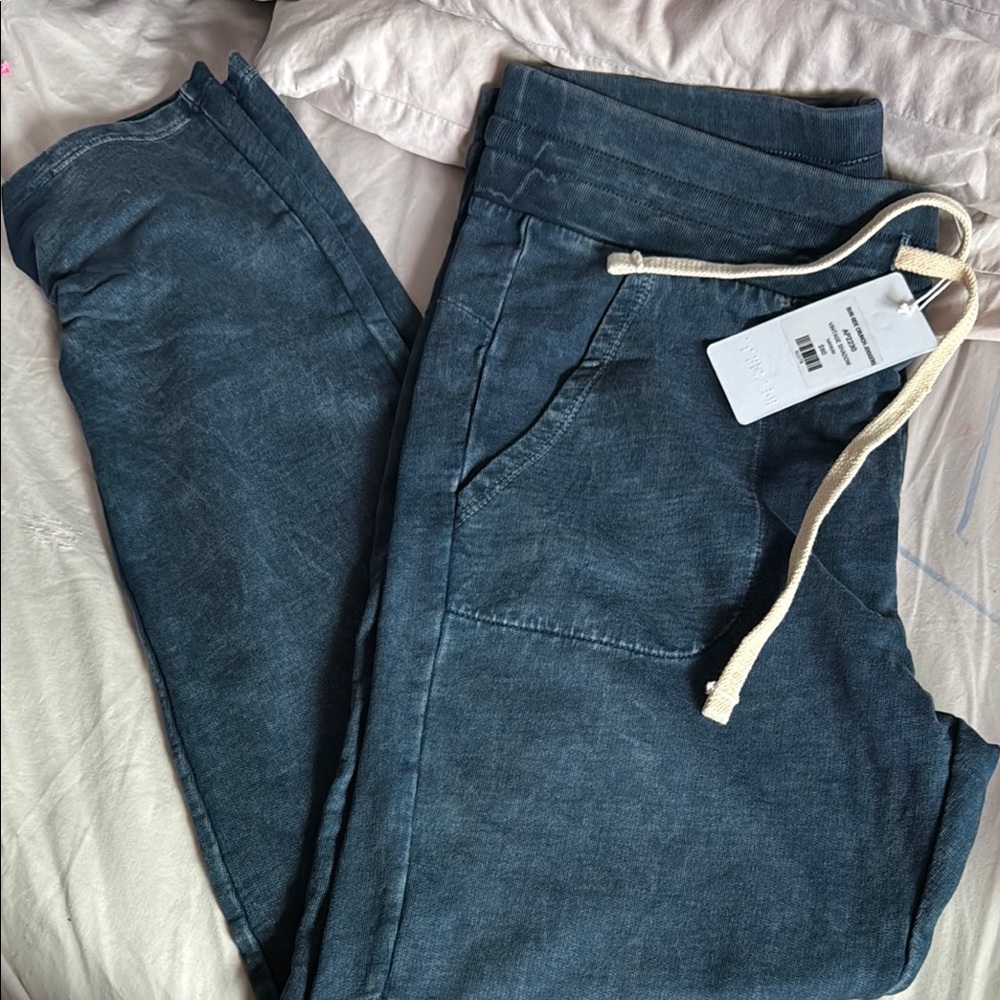 Avocado Blue Joggers with Cream Drawstring